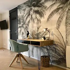 https://au-coeur-de-vannes-vue-sur-les-remparts-2-ch.inbrittany.com